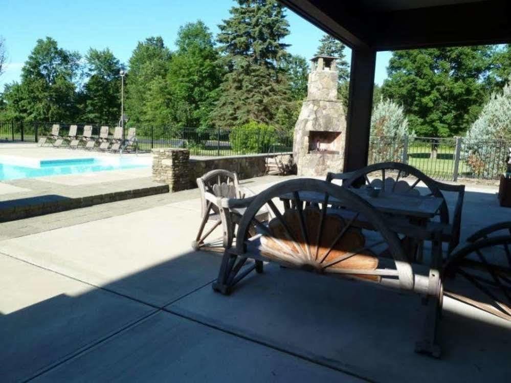 Saint Hubert'S Lodge Marlboro Exterior foto